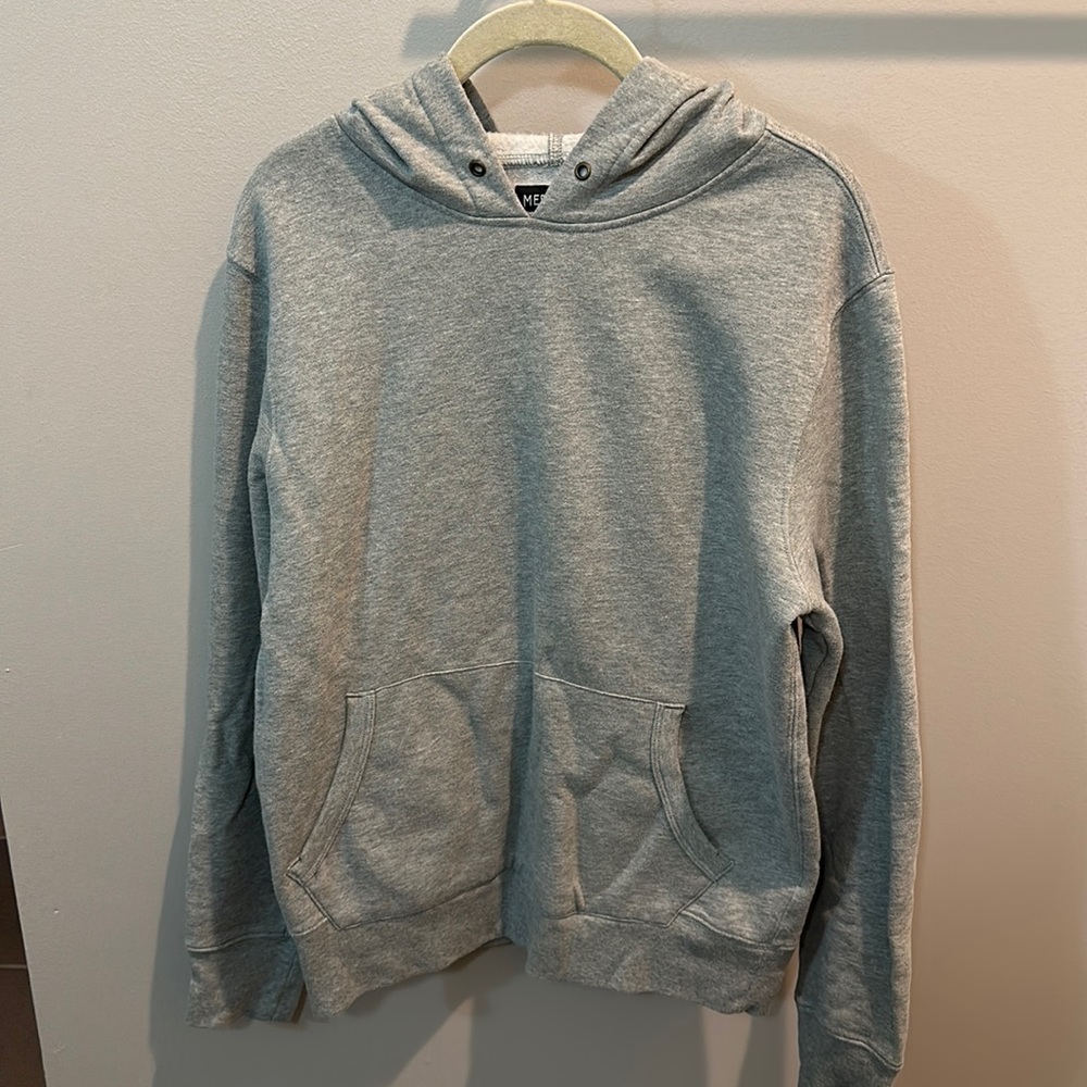 I.Crew Mens grey hoodie - M - slim fit
